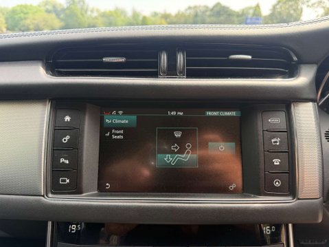 Jaguar XF 2.0 XF Portfolio D AWD Auto 4WD 5dr 44