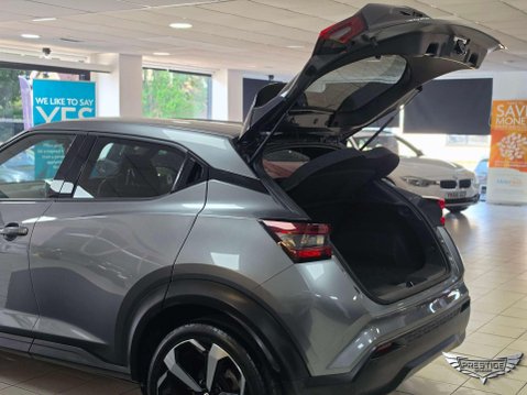 Nissan Juke 1.0 DIG-T Tekna Euro 6 (s/s) 5dr 46