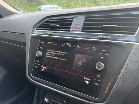 Volkswagen Tiguan 2.0 Tiguan R-Line TDI Semi-Auto 5dr 27