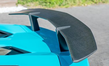 Lamborghini Aventador SV LP750-4 Roadster 25