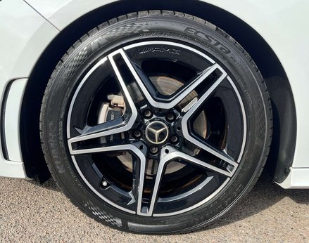 Mercedes-Benz B Class 2.0 B 200 AMG Line Edition Premium D Auto 5dr 13