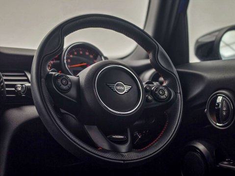 Mini Hatch 2.0 Cooper S Sport Hatchback 5dr Petrol Steptronic Euro 6 (s/s) (192 ps) 18