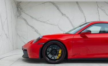 Porsche 911 GT3 (992) 37