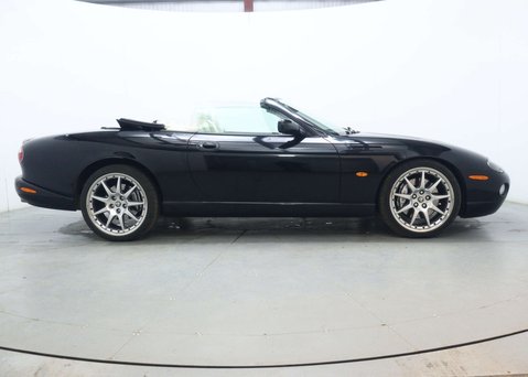 Jaguar XKR 4.2 Convertible 2dr Petrol Automatic (304 g/km, 400 bhp) 12