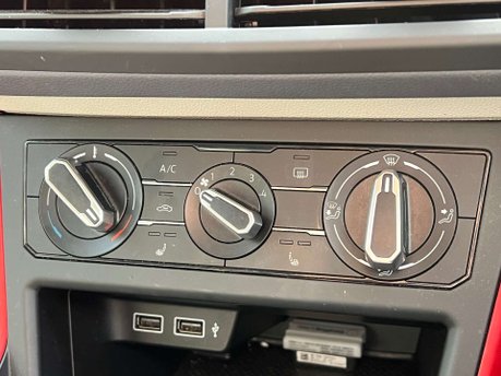 Volkswagen Polo 1.0 Polo Beats TSi Semi-Auto 5dr 25