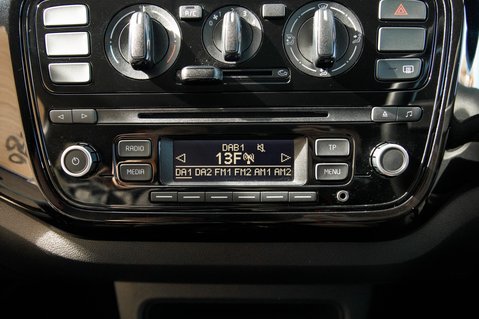 Volkswagen Up MOVE UP 21