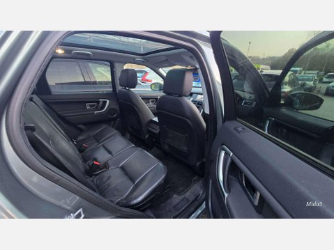 Land Rover Discovery Sport 2.0 TD4 HSE Auto 4WD Euro 6 (s/s) 5dr 4