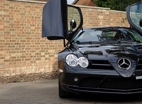 Mercedes-Benz SLR McLaren 10