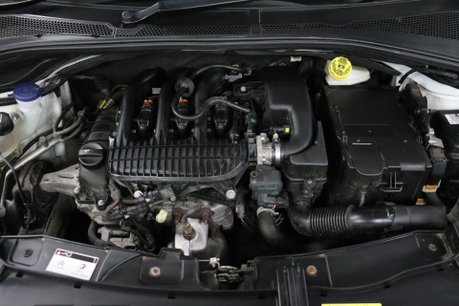Citroen C3 PURETECH SHINE S/S 42