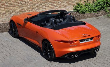 Jaguar F-Type S V8 Convertible 15