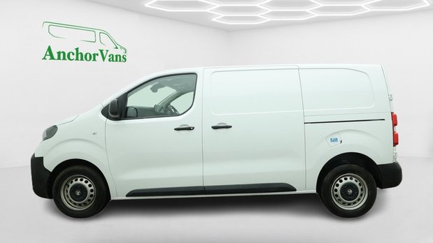 Vauxhall Vivaro SWB L1H1 Low Roof Prime 2900 Air Con Sensors EURO 6 7