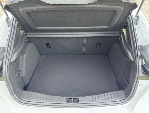 Ford Focus 1.0 Focus ST-Line 5dr 38