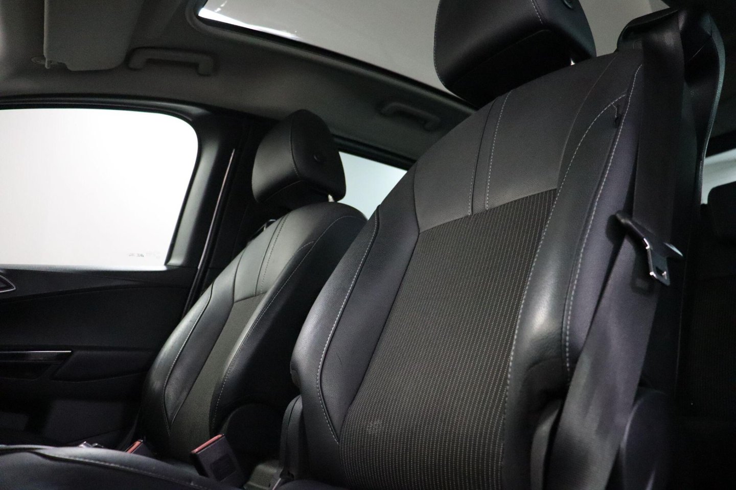 2017 Ford B-MAX — image 31