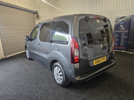 Peugeot Partner BLUE HDI TEPEE ACTIVE = MICRO CAMPER 25