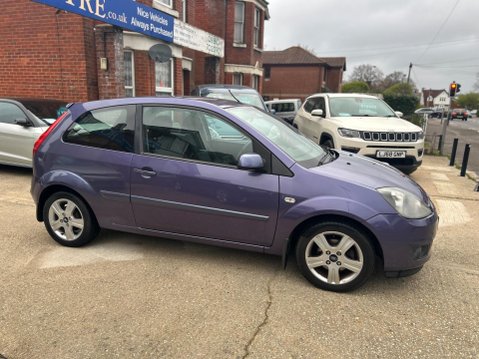 Ford Fiesta ZETEC CLIMATE 16V 11