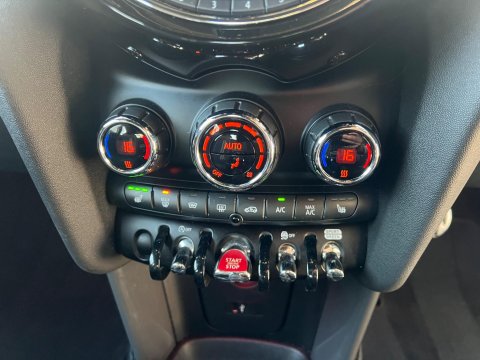 Mini Hatch COOPER SPORT 29