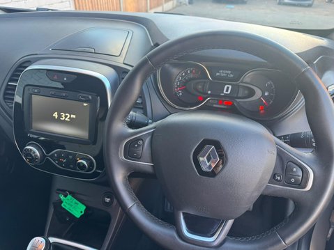 Renault Captur 0.9 TCe ENERGY Iconic Euro 6 (s/s) 5dr 38