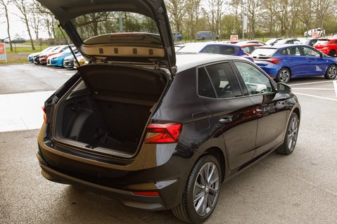 Skoda Fabia COLOUR EDITION TSI 39