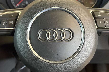 Audi A1 1.4 TFSI Sport Hatchback 3dr Petrol S Tronic Euro 5 (s/s) (122 ps) 45