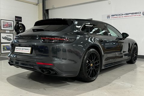 Porsche Panamera 4 SPORT TURISMO PDK 7