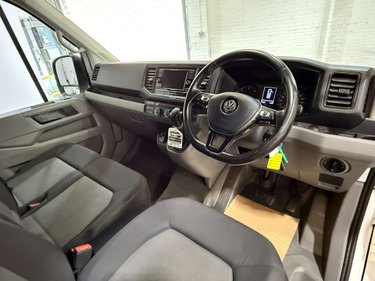 Volkswagen Crafter 2.0 Crafter CR35 Trendline TDI Auto LWB 1