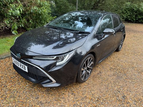 Toyota Corolla 2.0 Corolla Excel VVT-i HEV CVT 5dr 1