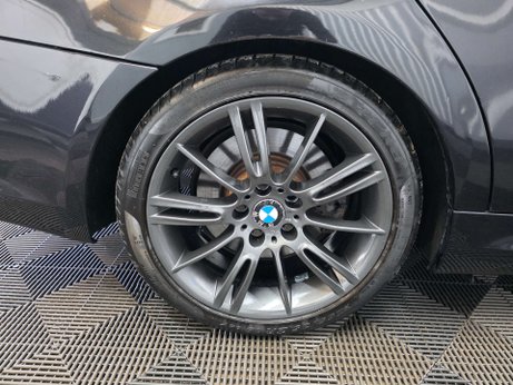 BMW 3 Series 3.0 330i M Sport Touring 5dr Petrol Auto Euro 4 (258 ps) 19