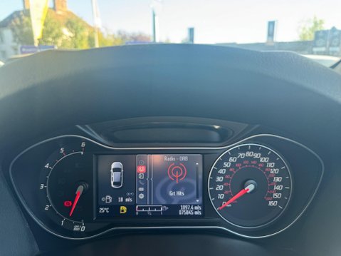 Ford Mondeo 2.0 TDCi Titanium Euro 5 5dr 17