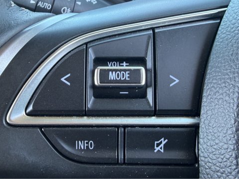 Suzuki Swift 1.2 Mild Hybrid Ultra Automatic 30