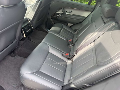 Land Rover Range Rover Sport 3.0 Range Rover Sport Dynamic SE D MHEV Auto 4WD 5dr 32