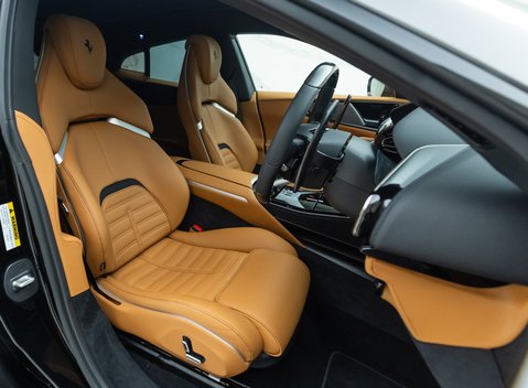 Ferrari Purosangue 15