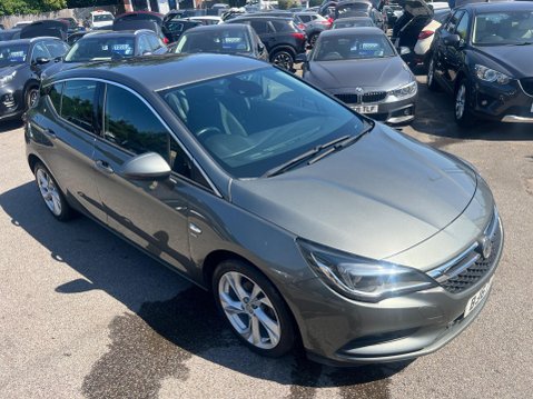 Vauxhall Astra 1.4i Turbo SRi Nav Auto Euro 6 (s/s) 5dr 8