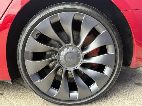 Tesla Model 3 (Dual Motor) Performance Saloon 4dr Electric Auto 4WDE (Performance Upgrade 16