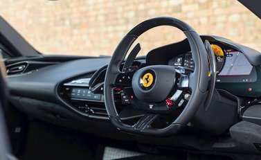 Ferrari SF90 Stradale 11