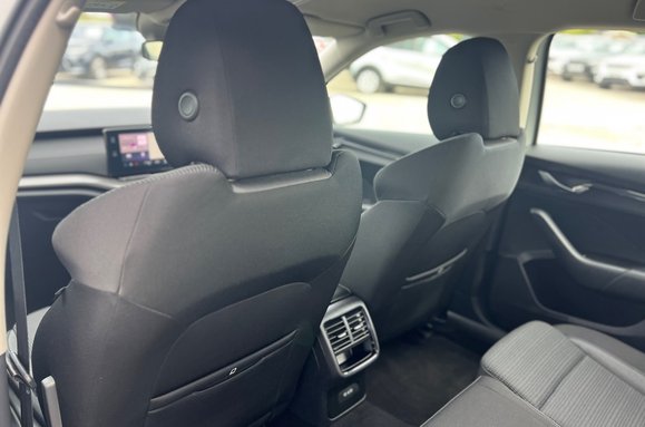 Skoda Octavia SE TECHNOLOGY TSI 28