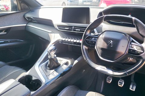 Peugeot 3008 1.5 BLUEHDI S/S GT LINE SAT NAV! BLUETOOTH!LAST OWNER 5 YEARS 6 SERVICES! 8