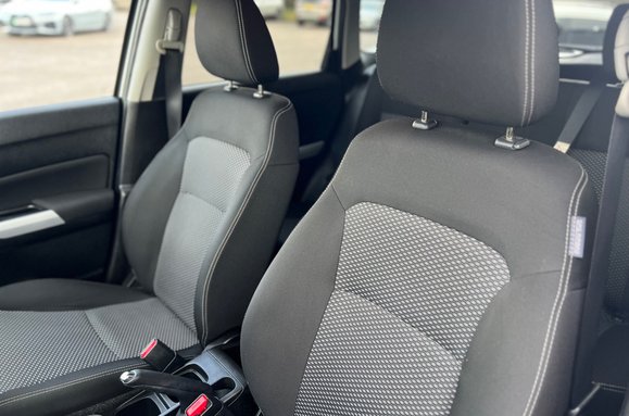 Suzuki Vitara 1.6 SZ-T AUTOMATIC 27