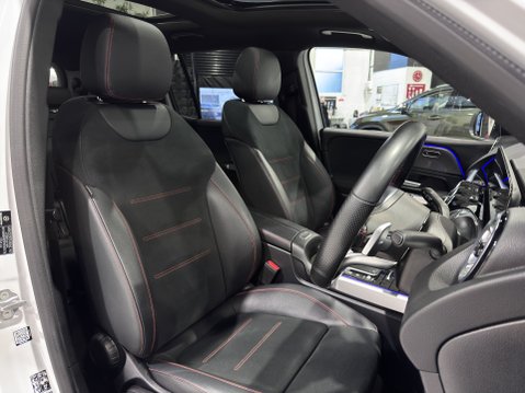 Mercedes-Benz GLB GLB 200 AMG LINE PREMIUM PLUS NIGHT EDITION 37