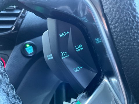 Ford Transit Connect 1.5 240 EcoBlue Limited Auto L2 Euro 6 (s/s) 5dr 20