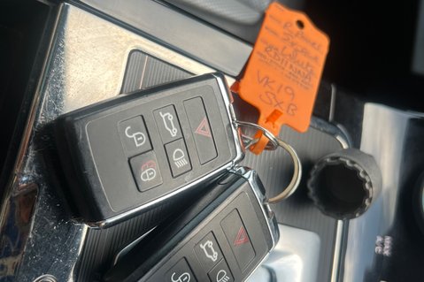 Land Rover Range Rover Evoque FIRST EDITION MHEV - ENGINE LIGHT IS ON - PART EX TO CLEAR 28