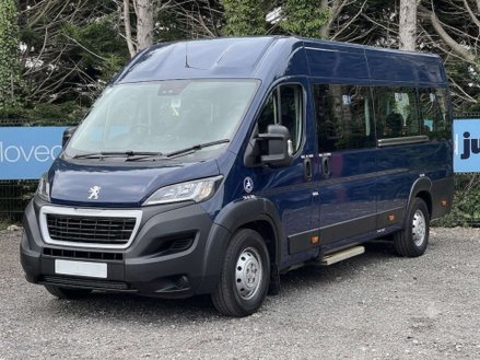 Peugeot Boxer 2.2 440 17seat Non-D1 accessible Minibus Lite with full width ramp L4 H2 Eu