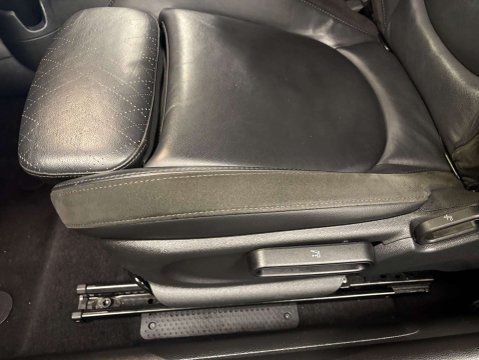 Mini Hatch 2.0 Cooper S Sport Auto 3dr 37