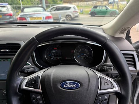 Ford Mondeo 2.0 TDCi Titanium Euro 6 (s/s) 5dr 31