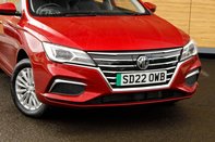 MG MG5 EXCLUSIVE 11
