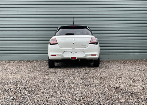 Suzuki Swift 1.2 Mild Hybrid Motion  5