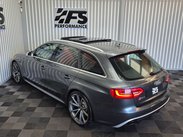 Audi RS4 4.2 FSI V8 Estate 5dr Petrol S Tronic quattro Euro 5 (450 ps) 44