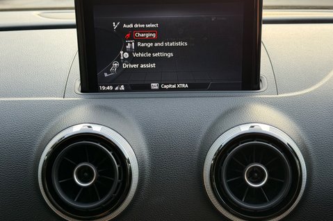 Audi A3 SPORTBACK E-TRON - APPLE CARPLAY -£20 ROAD TAX 34