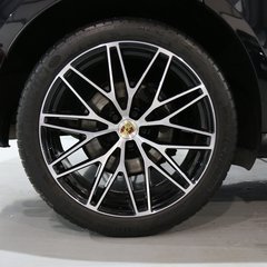 Porsche Macan Now Sold More Required - RS Spyder Alloys, Pan Roof, BOSE 1