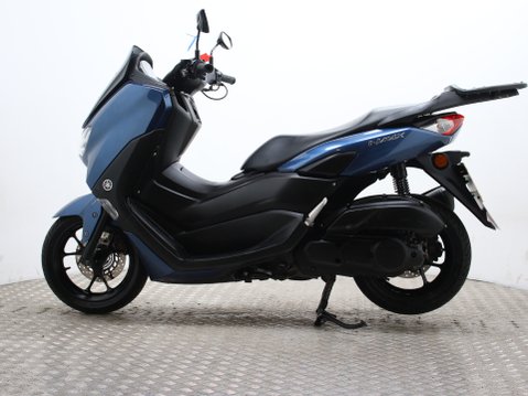 Yamaha Nmax 125 GPD125-A ABS 8