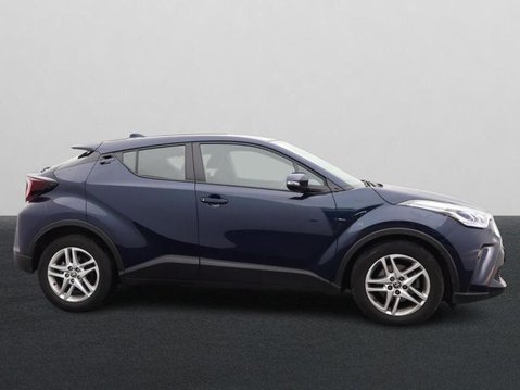 Toyota C-HR ICON 3
